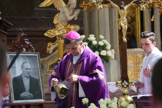 Ostatnie pożegnanie ks. Piotra Kocura w Cieszynie