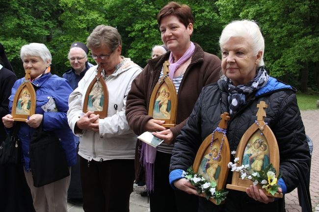 Na Górze Chełmskiej odbyło się spotkanie Apostolatu Pielgrzymującej Matki Bożej