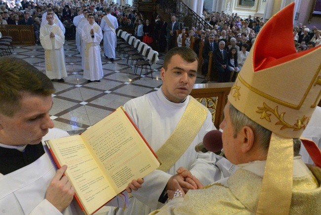 Święcenia prezbiteratu w radomskiej katedrze
