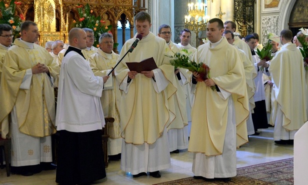 Wszystkim, których wdzięcznością ogarniają neoprezbiterzy, dziękował ks. Maciej Szymański, dziekan rocznika nowo wyświęconych kapłanów
