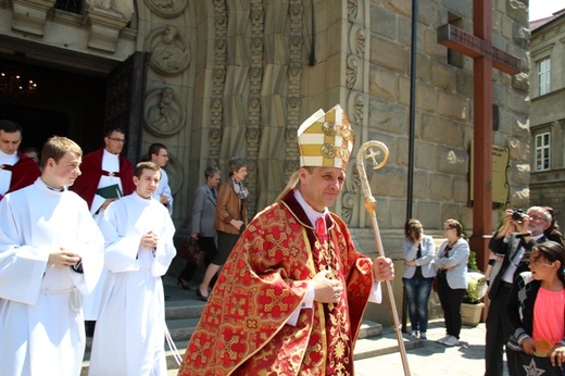 Święcenia kapłańskie w Bielsku-Białej A.D. 2015/ cz.2