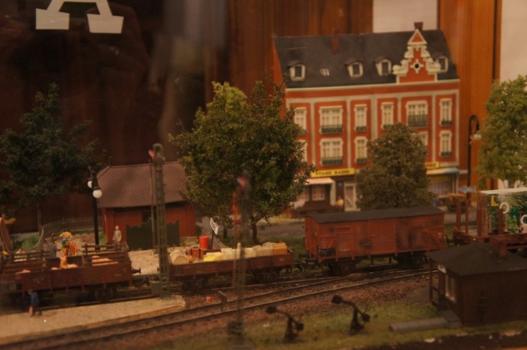 Miniaturowy świat ks. Janusza