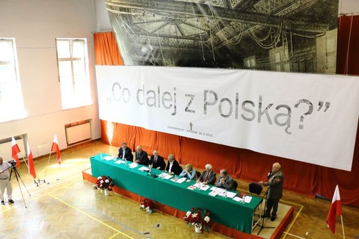 Konferencja "Co dalej z Polską?"