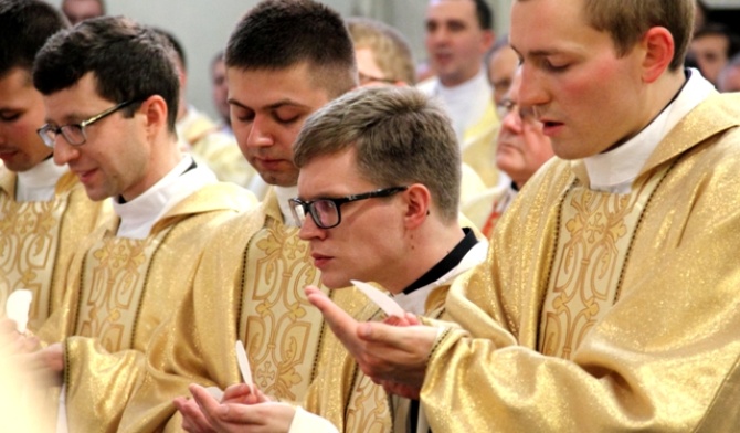 Służcie Słowu i Eucharystii