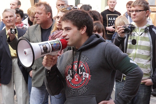 "Marsz równości" i manifestacja narodowców