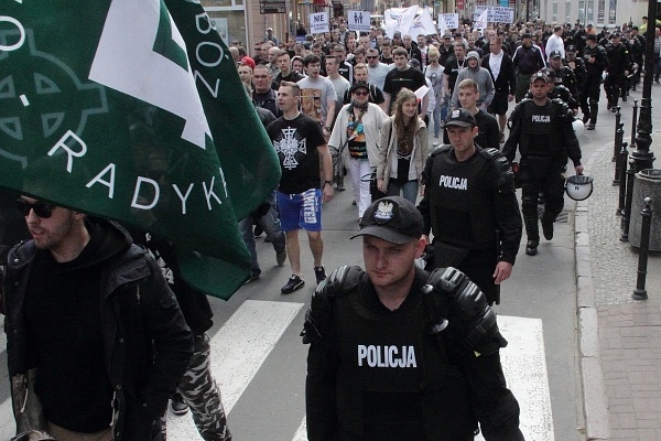 "Marsz równości" i manifestacja narodowców