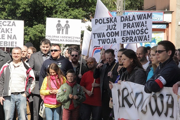 "Marsz równości" i manifestacja narodowców