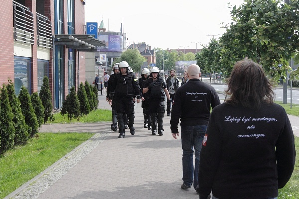 "Marsz równości" i manifestacja narodowców