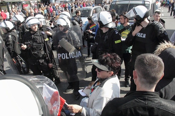 "Marsz równości" i manifestacja narodowców