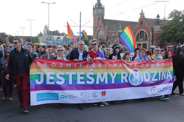 "Marsz równości" i manifestacja narodowców