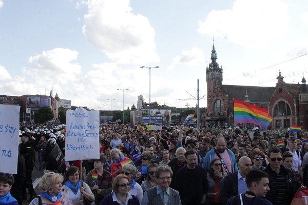 "Marsz równości" i manifestacja narodowców