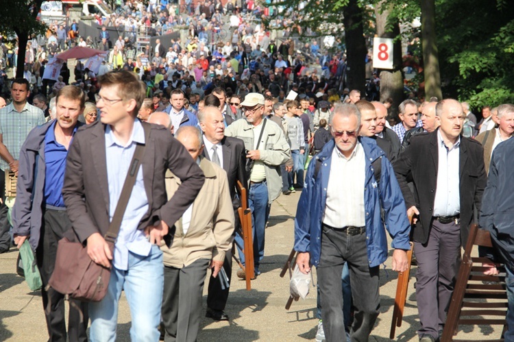 Męska pielgrzymka do Matki Bożej Piekarskiej