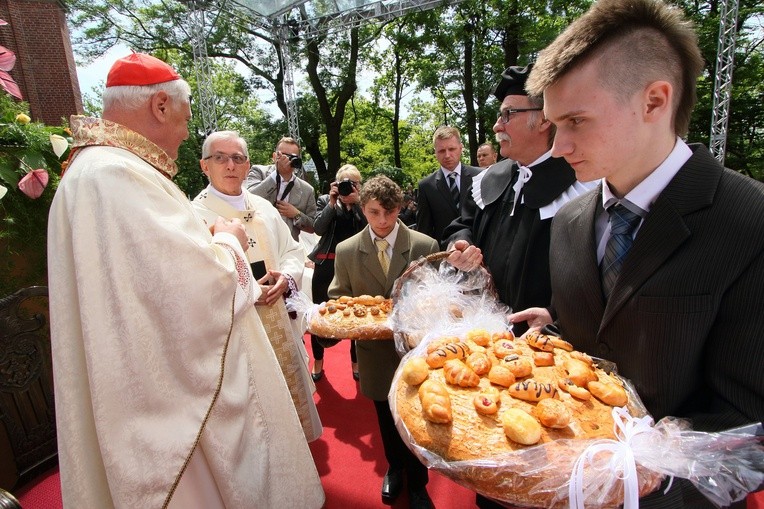 Męska pielgrzymka do MB Piekarskiej - cz. 2