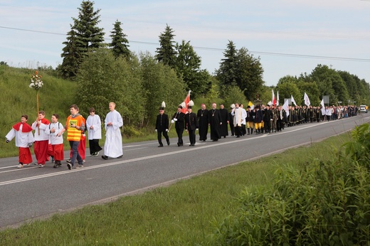 Męska pielgrzymka do MB Piekarskiej - cz. 3