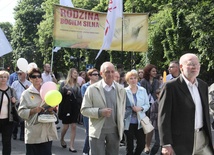 W tym roku przewodnią myślą marszów dla życia i rodziny było hasło: "Rodzina, wspólnota, Polska"