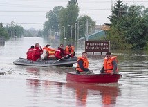 Powódź dotknęła tysiące ludzi w okolicach Sandomierza