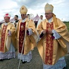 Nad tym, jak ewangelizować środowiska wiejskie, zastanawiali się razem z uczestnikami kongresu m.in. prymas Polski abp Wojciech Polak, bp Grzegorz Ryś  i bp Edward Dajczak