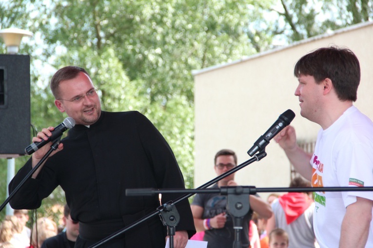 Piknik rodzinny na łowickich Błoniach