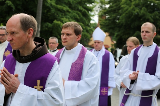 Pogrzeb śp. ks. kan. Piotra Kocura w Skoczowie