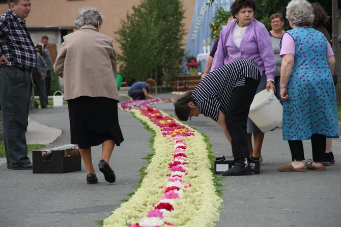 Procesja Bożego Ciała w Zalesiu Śląskim