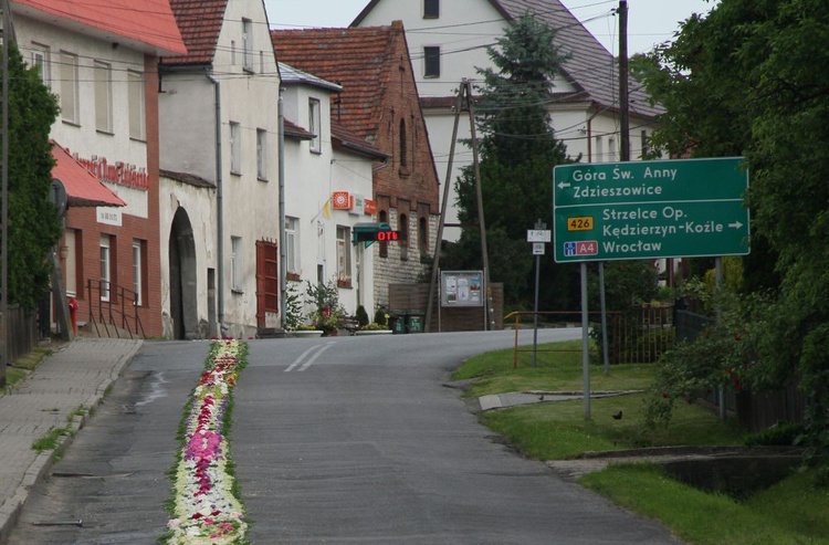 Procesja Bożego Ciała w Zalesiu Śląskim