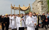 Boże Ciało w Krakowie - procesja z Wawelu na Rynek Główny - cz. 1