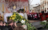 Boże Ciało w Krakowie - procesja z Wawelu na Rynek Główny - cz. 2