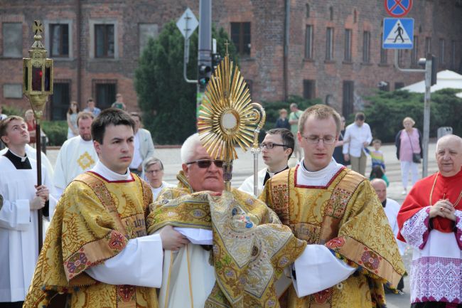 Centralna procesja Bożego Ciała we Wrocławiu