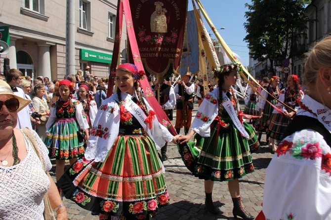 Procesja Bożego Ciała w Łowiczu, cz. I