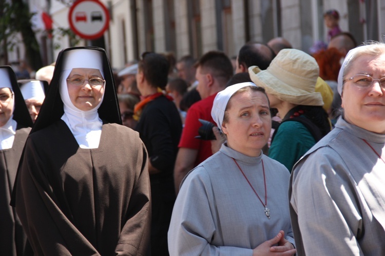 Procesja Bożego Ciała w Łowiczu, cz. I