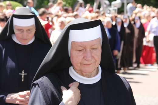 Procesja Bożego Ciała w Łowiczu, cz. I