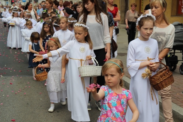 Procesja Bożego Ciała ulicami Bielska-Białej