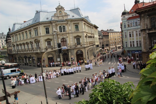 Procesja Bożego Ciała ulicami Bielska-Białej