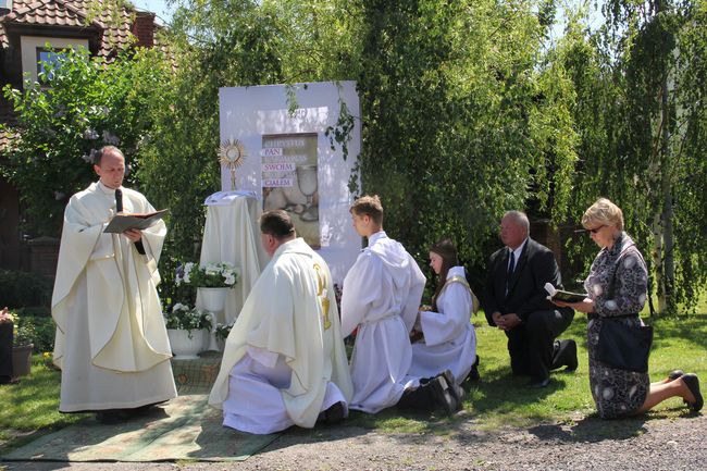 Procesja Bożego Ciała w Kretominie