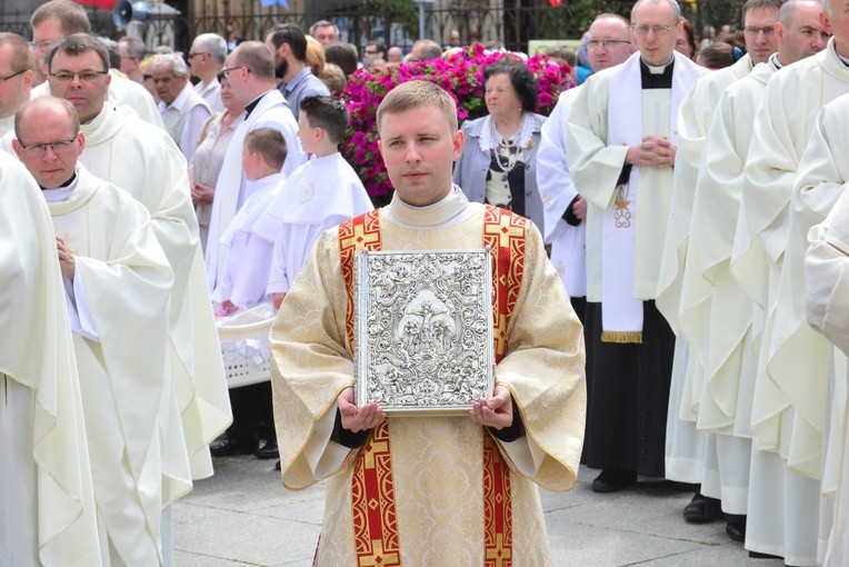 Boże Ciało - 1. i 2. ołtarz