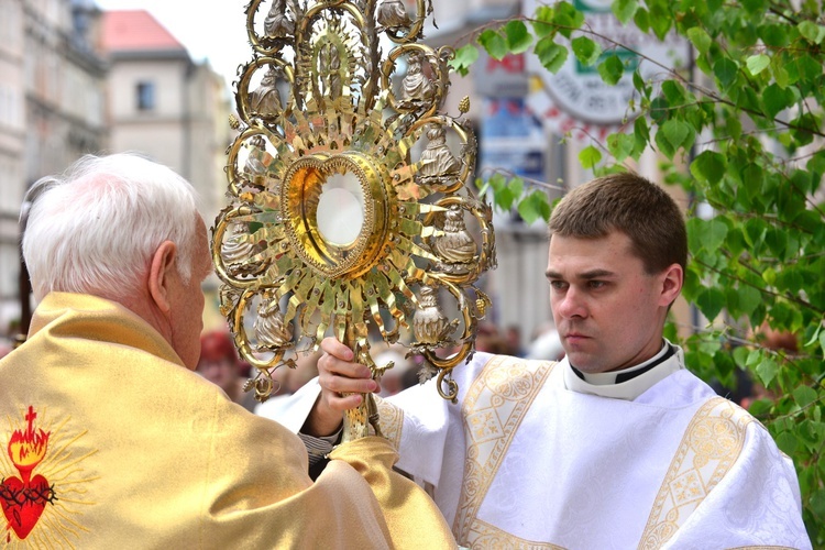 Boże Ciało - 3. i 4. ołtarz