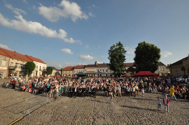 Wieczór uwielbienia w Zakliczynie