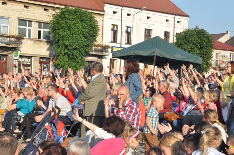 Wieczór uwielbienia w Zakliczynie