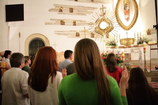 Uwielbienie na Piaskach Nowych - Boże Ciało 2015
