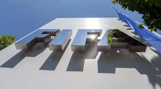 Dostali 5 mln euro, by nie protestować w FIFA