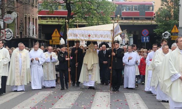 "Kościele święty, chwal swojego Pana"