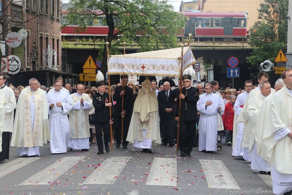 "Kościele święty, chwal swojego Pana"