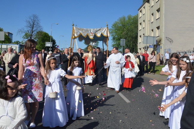 Z siostrami na Powiślu 