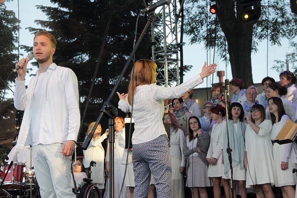 Koncert "Chwała Bogu" w Rumi