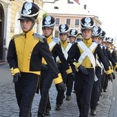 Defilada na tarnowski rynek