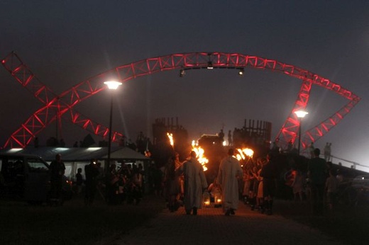 Lednica 2000 - Spotkanie Młodych 2015, część III