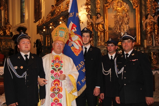 Jubileusz 25-lecia sakry bp. Józefa Zawitkowskiego