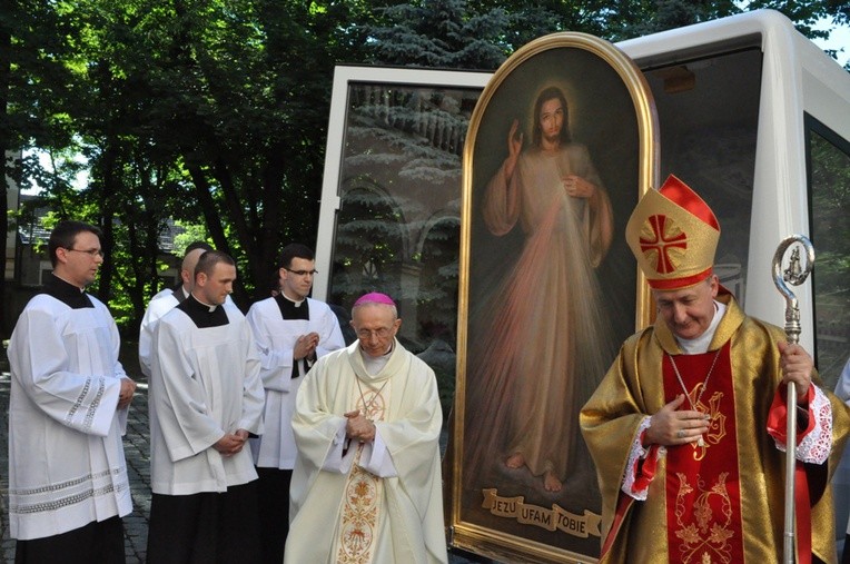 Nawiedzenie w domu biskupów tarnowskich