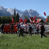 Antyglobaliści protestują przeciw G-7