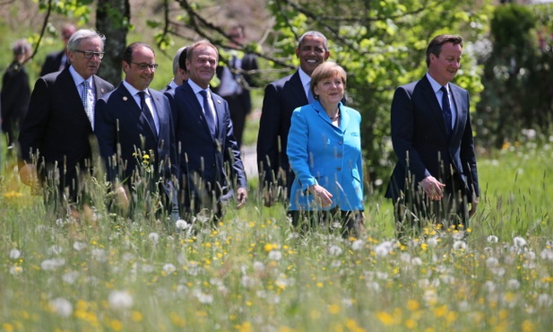 Tusk apeluje o jedność ws. sankcji wobec Rosji